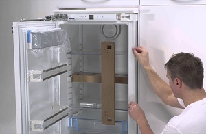Установка встраиваемого холодильника в Кстово